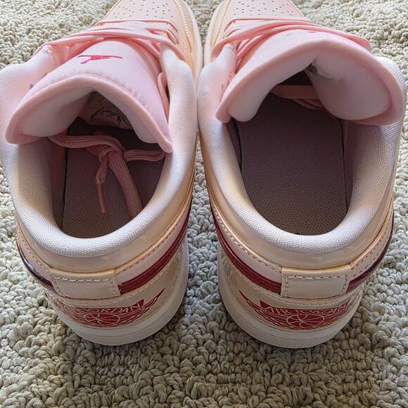 Wmns Air Jordan 1 SE Low Patent Valentine's Day Brand New Sz 10 - Picture 6 of 10